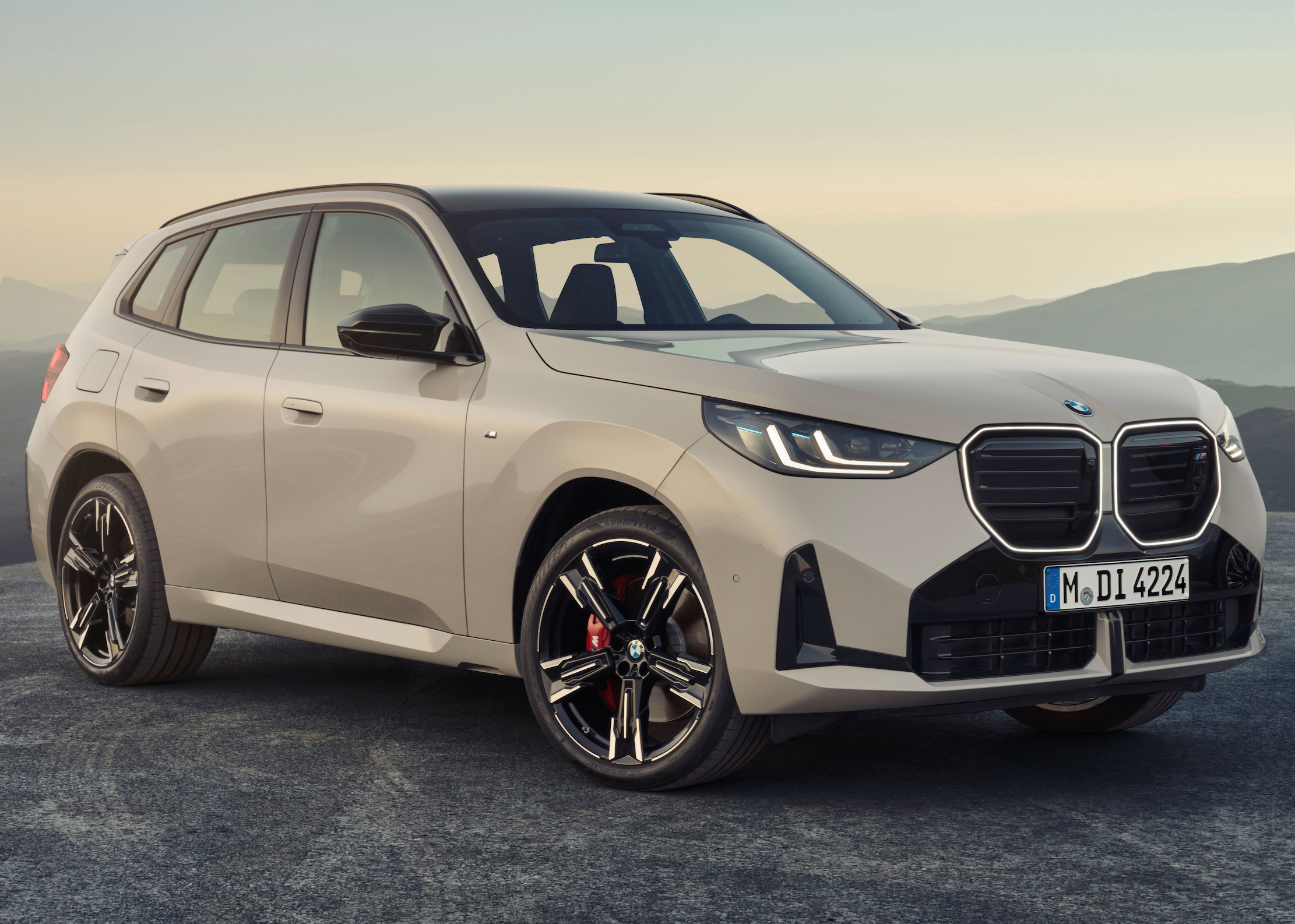 Nová genreace BMW X3 BMW  | nový model | novinka k objednání do výroby | od českého autorizovaného prodejce | online autosalon | autoibuy.com